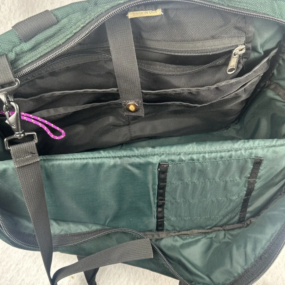 Patagonia Vintage Briefcase Green Made In USA ‎ Crossbody Straps Travel Work